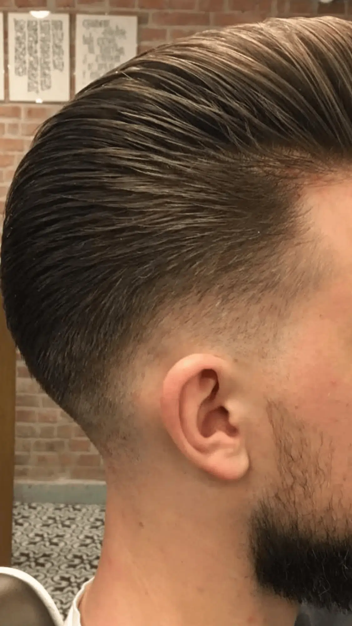 Faded Neckline with Pompadour Top