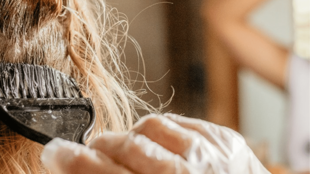 Is It Safe to Bleach Wet Hair at Home? Pros & Cons