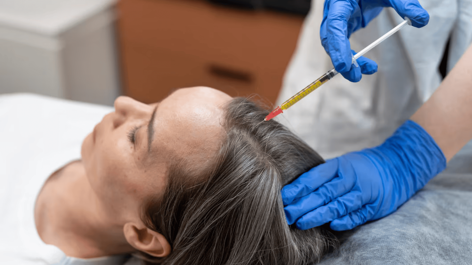 how-trichologists-assist-with-hair-loss-and-their-treatments
