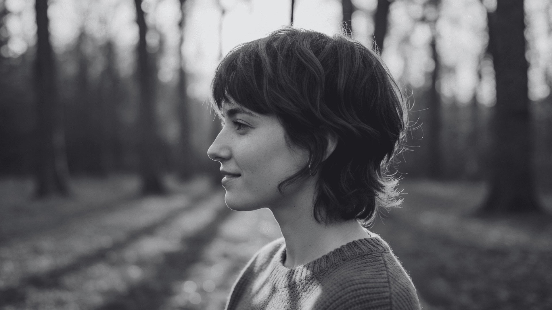 21 Short and Edgy Modern Mullet for Females