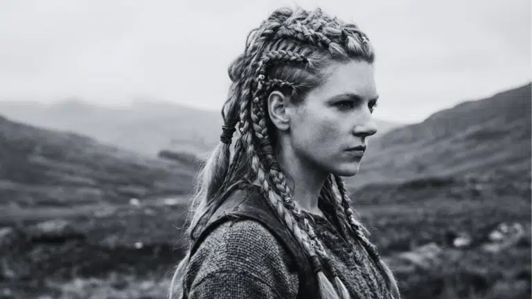How to Create Traditional Female Viking Hairstyles?