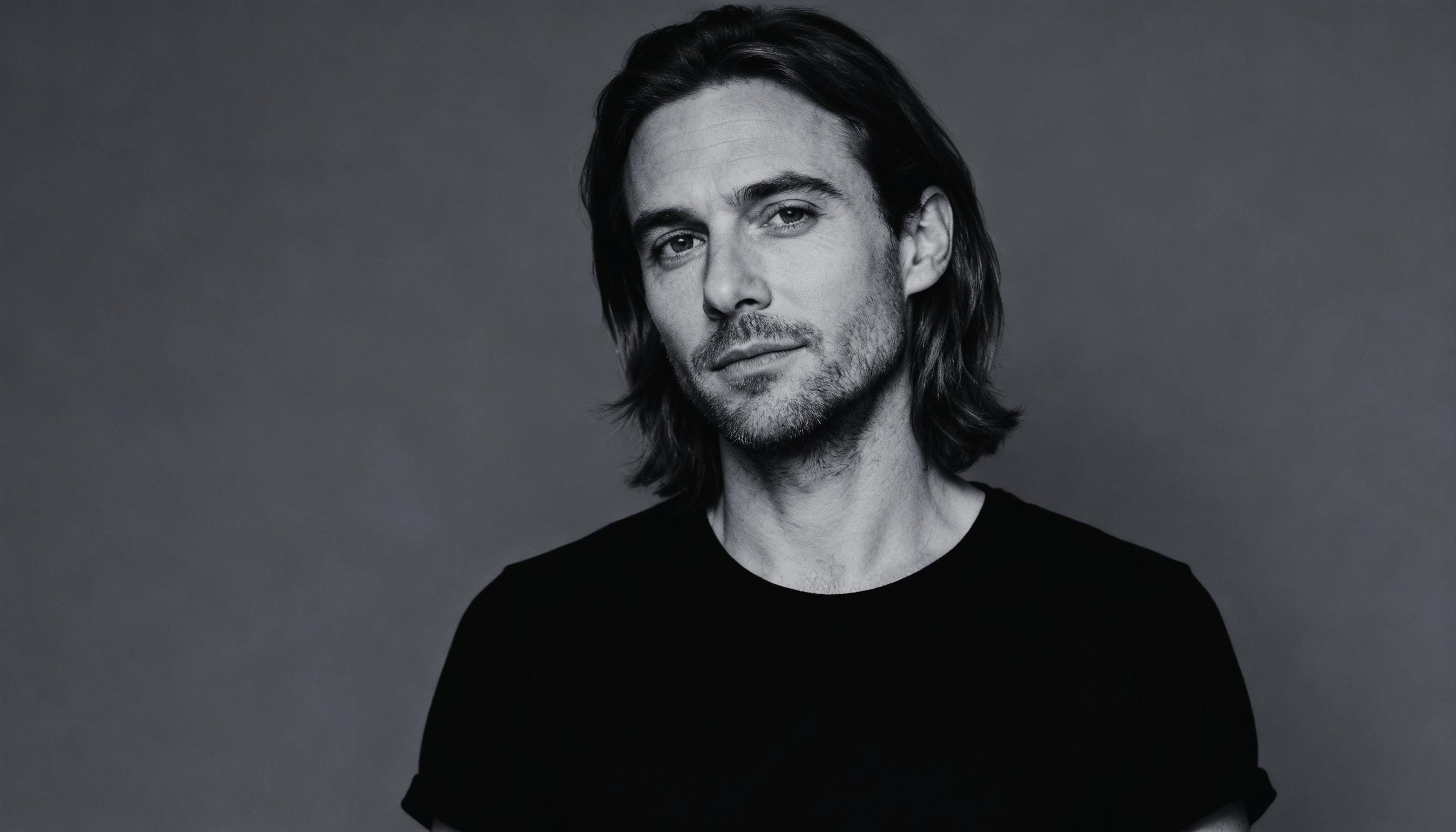 shoulder length hair