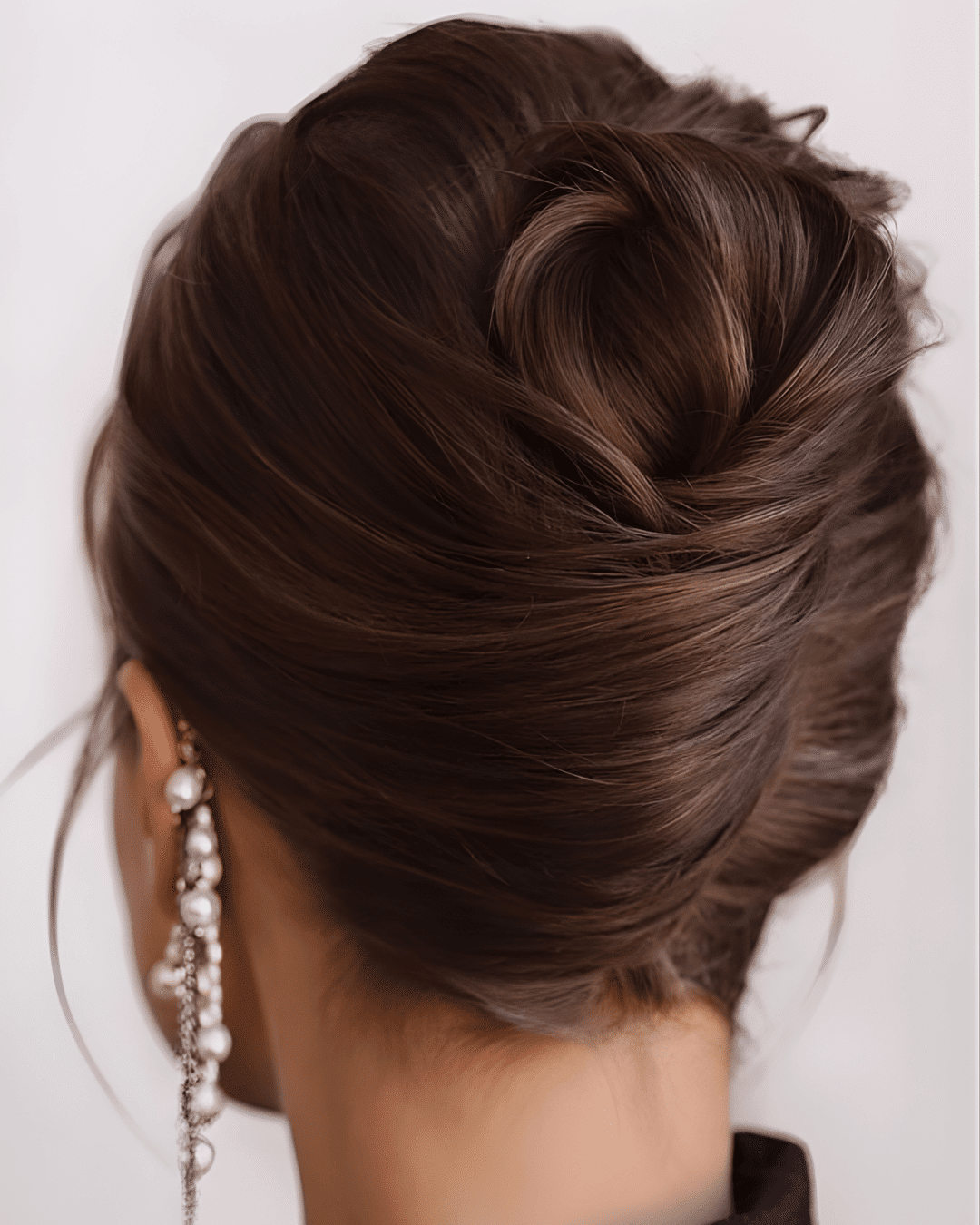 greasy hairstyle for silky hair