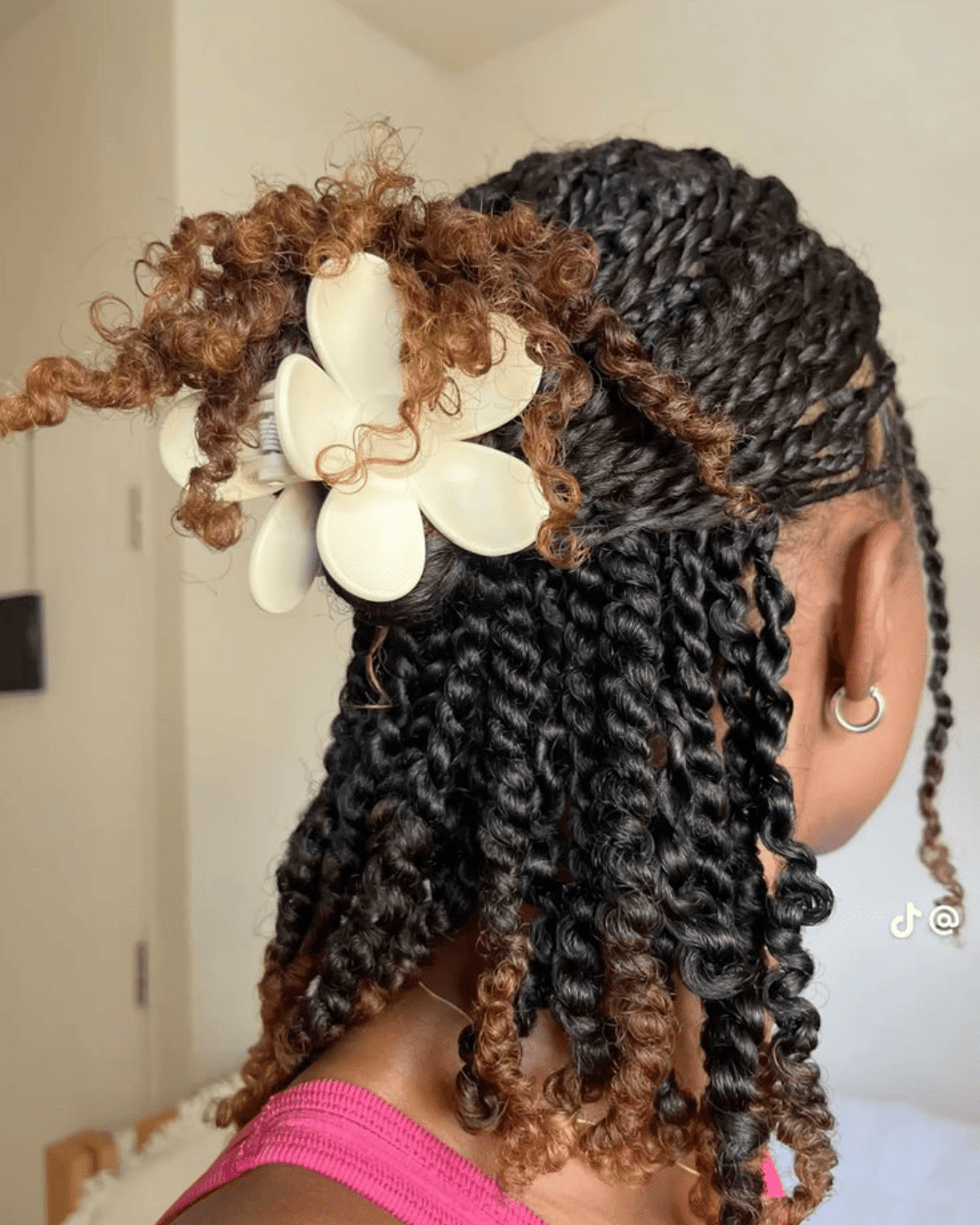 medium hairstyle for oily hair