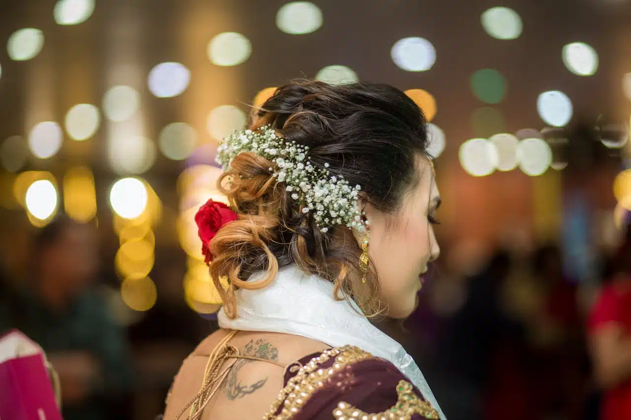 Hat Hair, No More: The Best Hairstyles and Treatments for a Glamorous Day at the Races